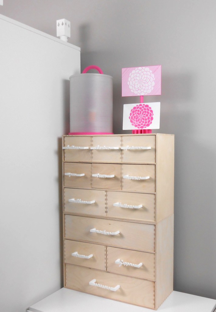 Moppe hack - sewing drawers